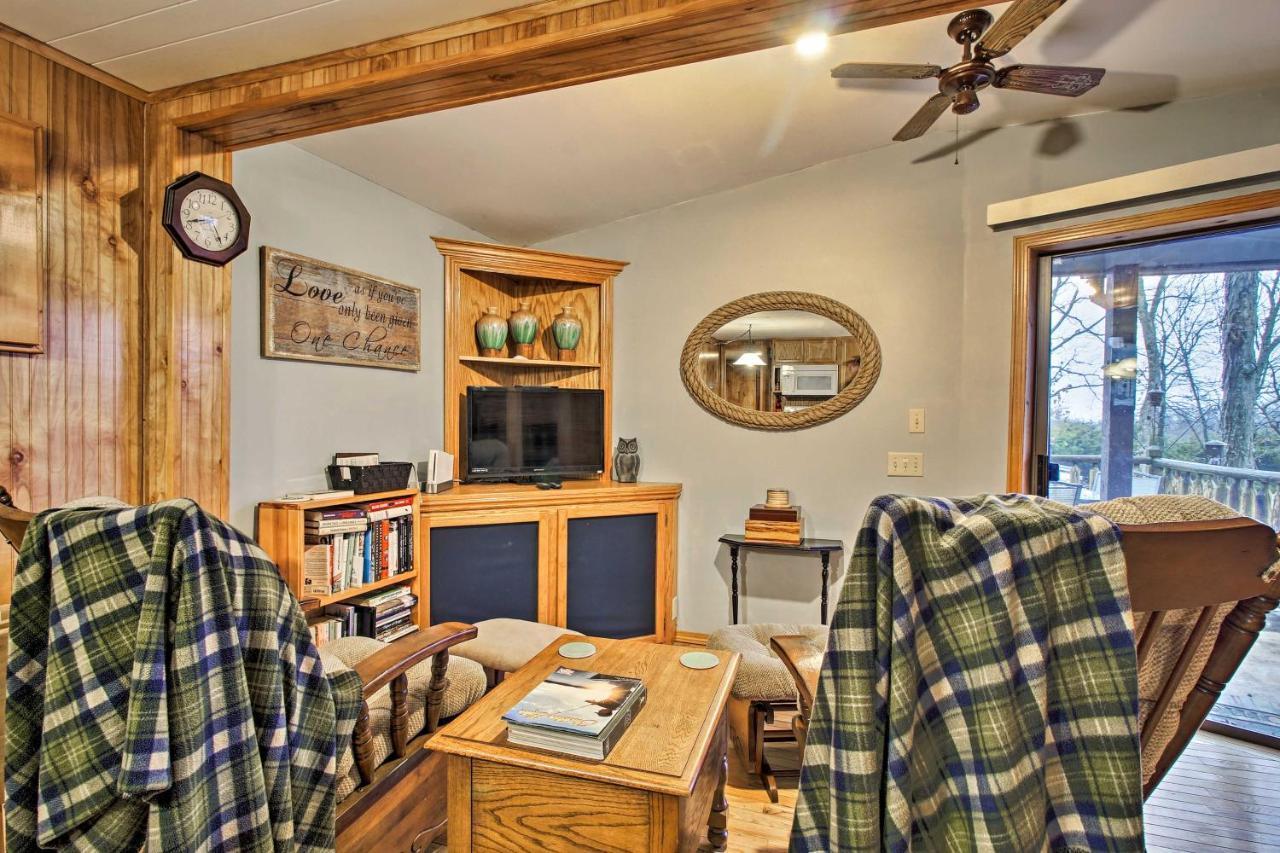 Rustic Stockton Lake Cabin Half Mile To Boat Ramp! ภายนอก รูปภาพ
